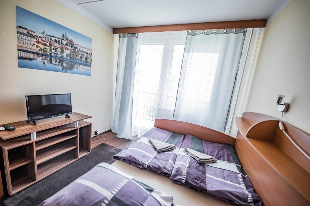 Hotel Penzion Rohoznik Prague Ngoại thất bức ảnh