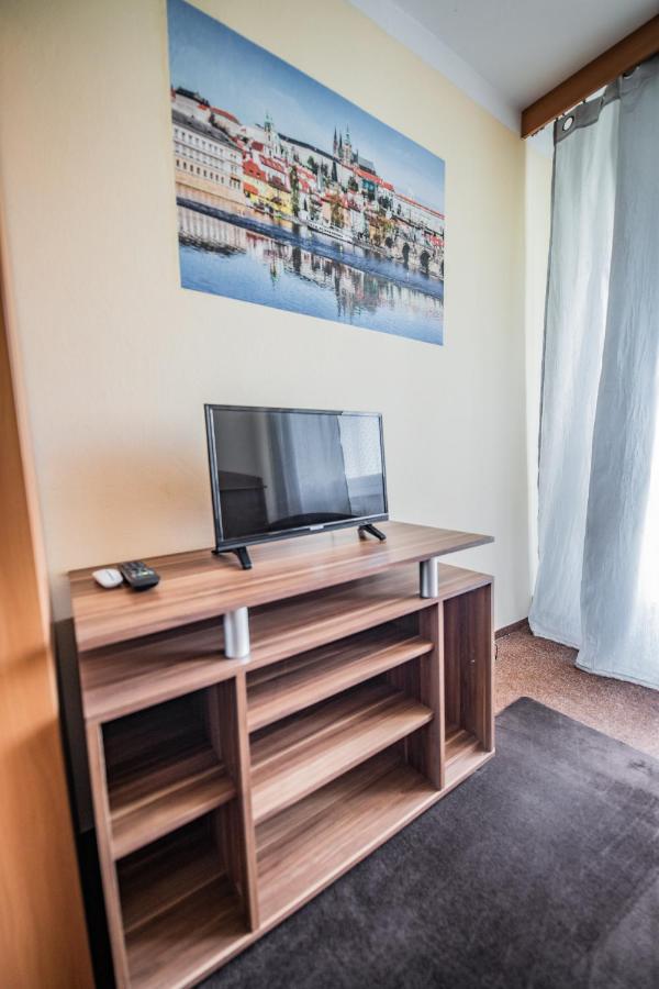 Hotel Penzion Rohoznik Prague Ngoại thất bức ảnh
