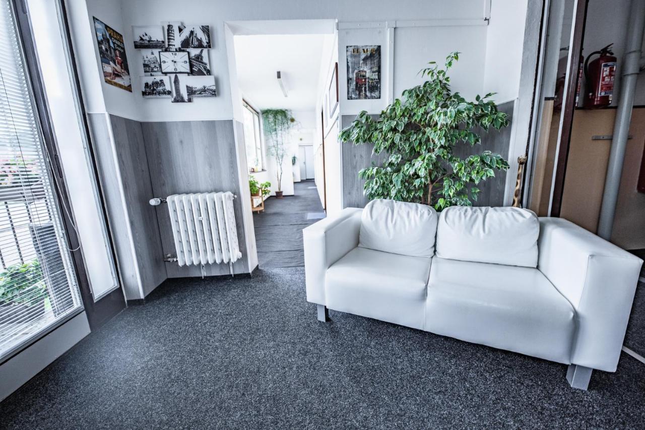 Hotel Penzion Rohoznik Prague Ngoại thất bức ảnh