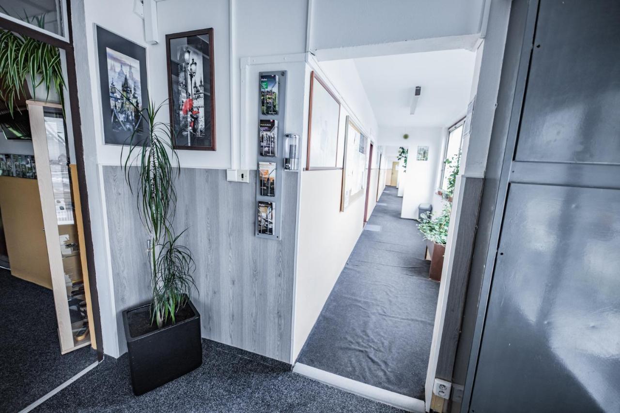 Hotel Penzion Rohoznik Prague Ngoại thất bức ảnh