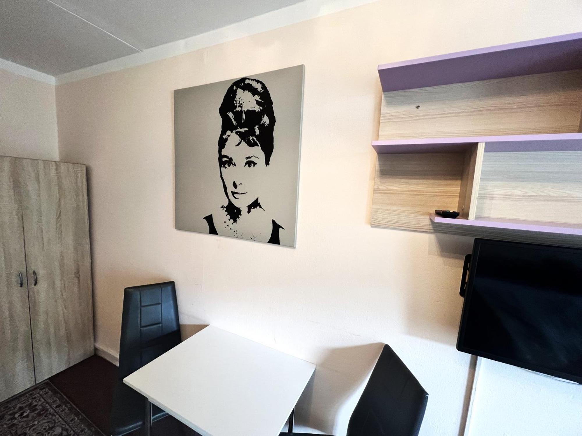 Hotel Penzion Rohoznik Prague Ngoại thất bức ảnh